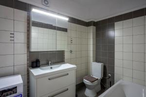 Afitos Deluxe Home 2
