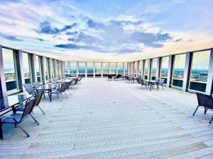 Hanza Tower 21 floor STUDIO