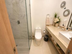 DELVENTTO Luxury Sea Suite