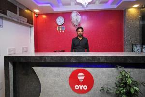 Hotel O TP Suites