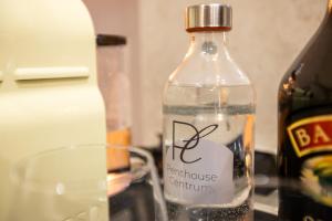 Penthouse Centrum Nitra Jacuzzi&View, free parking