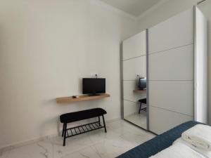 Near Beach & Pefkias Forest -Cozy Minimalist Flat