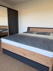 Cozy apartment with garden and free parking