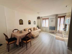 Appartamento Lana zona terme Centro e vicino a Villa Igea
