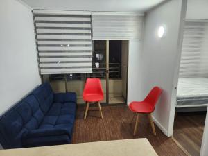 Departamento Vivaceta, Metro Hospitales