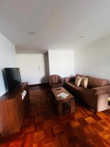 Comfortable flat 2-hab near US embassy - pet friendly