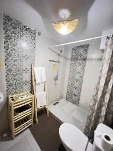 Cosy Downtown Marrakech Stay Calm, AC & Fast WiFi