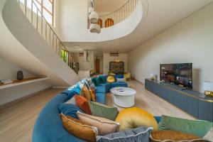 Bonita Bingin - Gorgeous 2BR Arch-Style Villa in Prime Bingin