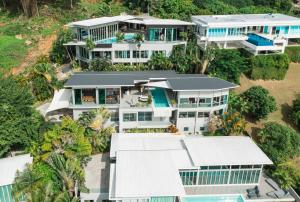 Infinity Pool and Sea View, 4 Bedroom Villa