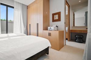Your 3BDR holiday pool villa in Bangtao Pasak