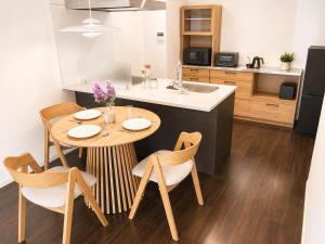 Dash Living Toranomon