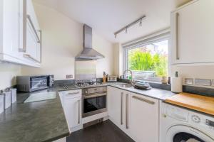 2 Bed in Ambleside oc-lr059