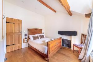 2 Bed in Ambleside oc-lr059