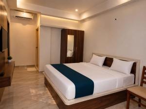 Hotel grand vista near by kepegowda international airport bengalore
