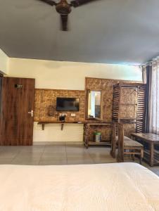 Corbett Soho Resort