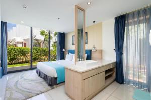 Oceanami Villas & Beach Club Long Hai