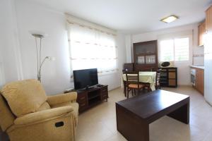Apartamento con parking cerca de Universidad,Feria,Juzgados,Hospital Clinico