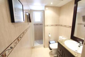 Apartamento con parking cerca de Universidad,Feria,Juzgados,Hospital Clinico