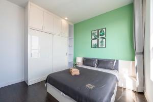 3BR Tresor D4 APT Bitexco and River View - Big room 110sqm