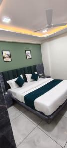 hotel radhe