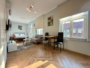 Wygodna Green Point Studio by BookingHost