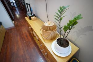Simi Homes Train Street Hanoi