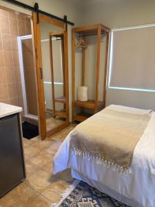 The Quiet Nest - Cozy Room for Two