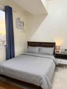 2bedroom wBalcony Near MOA