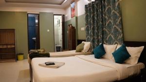 FabHotels Divo