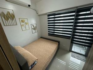 5 minutes walk to Mall SM North Quezon City Manila, Near Trinoma, Philippine Heart Center