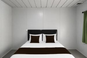 Hotel O near Living World Mall formerly TS 12 Residence
