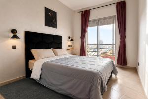 Apartment with harbor view, close to Casa Port & Hassan II