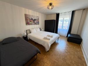 4 bedrooms appartement city center of Geneva, 125 m2 , Private parking