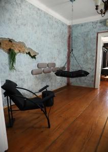Q Art Noir Relax Residence