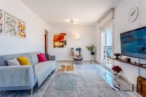 Terrace of Paradise, 3 Bed Duplex, Bbq, Views, Pool, Parking