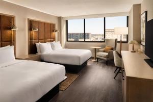 Hilton Fort Wayne at the Grand Wayne Convention Center