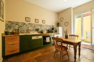 Nadias Cottage