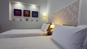 Great Greece Le Convivial Suites