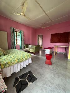 Lunas Solace-The Rustic Stay-Ease
