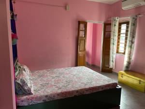 Lunas Solace-The Rustic Stay-Ease