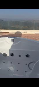 Villa Luxueuse Beni Mejmel avec vue exceptionnelle