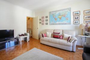 Serene Beachside 1BD Apartment Centro Historico