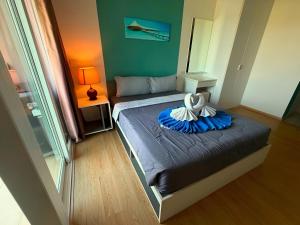 OZONE Sea View Renovated Studio 8th floor