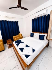 Aura Suites Chernallur