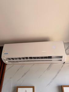 Dep céntrico 3H - 2 baños - parking privado-calefacción-wifi