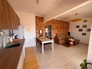 Casa dos Três Irmãos