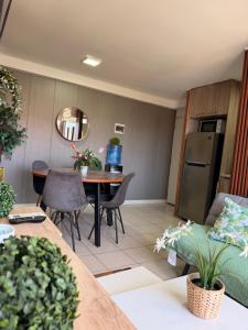 Dep céntrico 3H - 2 baños - parking privado-calefacción-wifi