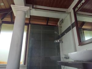 Crown hills kandy
