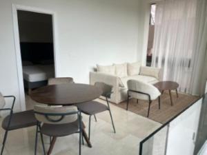 Las Cigarreras Apartments