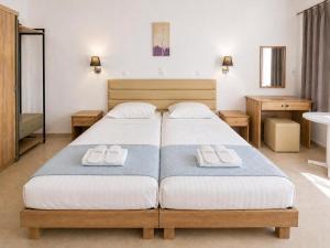 Agnes Beach Hotel Apartments